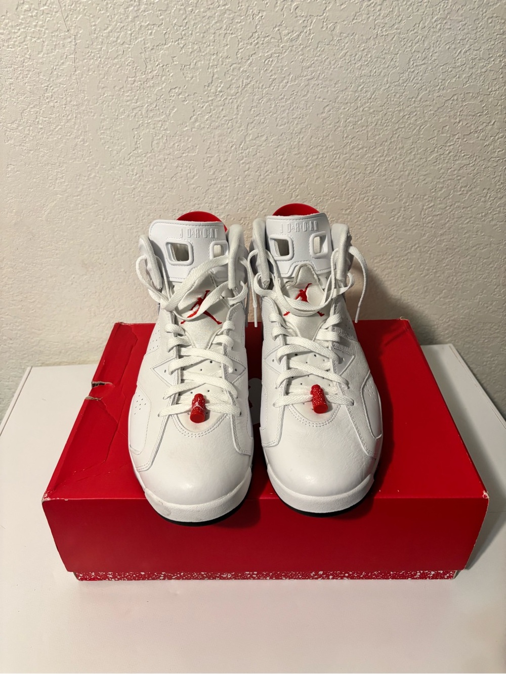 Jordan 6 “Red Oreo” in White/Red